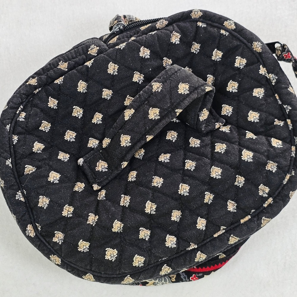 Vera Bradley Quilted Cosmetic Bag Black Floral Round Travel ToiletryJewelry Case